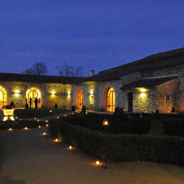 Traiteur Château de Pont Royal La Table de Charlotte Traiteur Bouches-du-Rhône